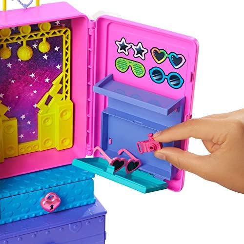 Barbie HDY91 Extra Travel Set with 2 Puppies and Doll