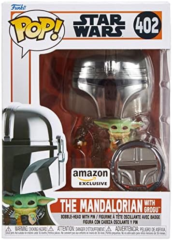 Funko Pop Star Wars Across The Galaxy - The Mandalorian Holding Grogu with Pin Chrome