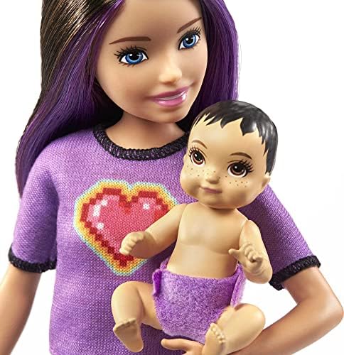 Barbie Skipper Babysitters Inc Set with Blonde Doll in 'Girl Power' Top Baby Doll 4
