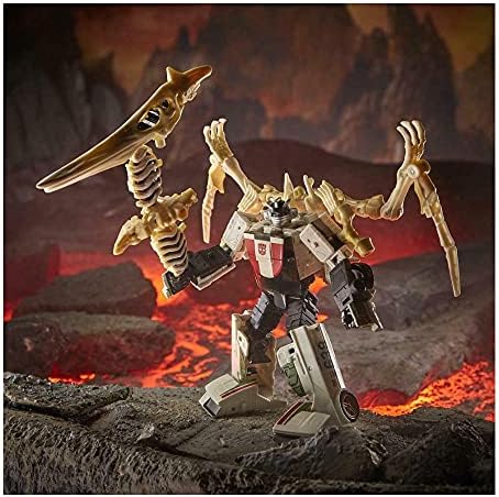 Transformers Generations War for Cybertron Kingdom Deluxe WFC-K24 Wheeljack Action Figure