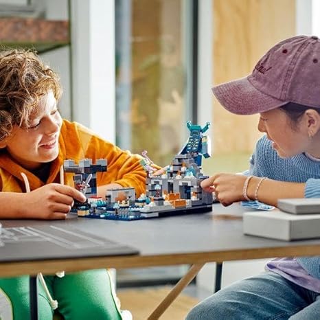 LEGO Minecraft The Deep Dark Battle Set 21246 Biome Adventure Toy Ancient City with