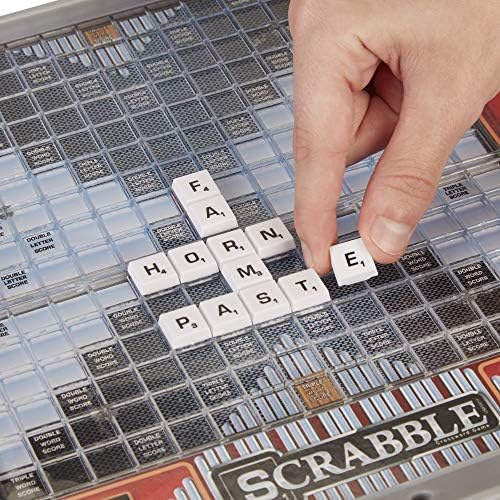 Hasbro Gaming Road Trip Series Scrabble