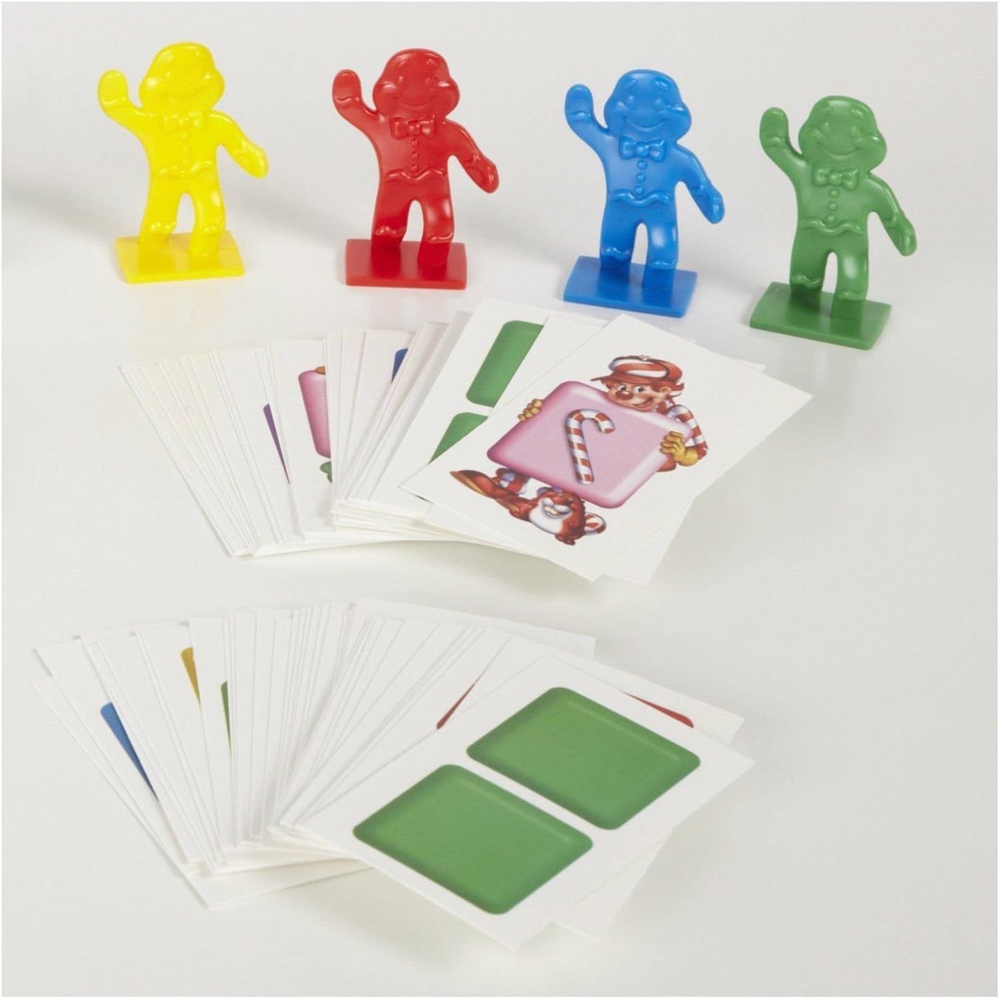 Hasbro Gaming Candy Land Kingdom of Sweet Adventures Board Game
