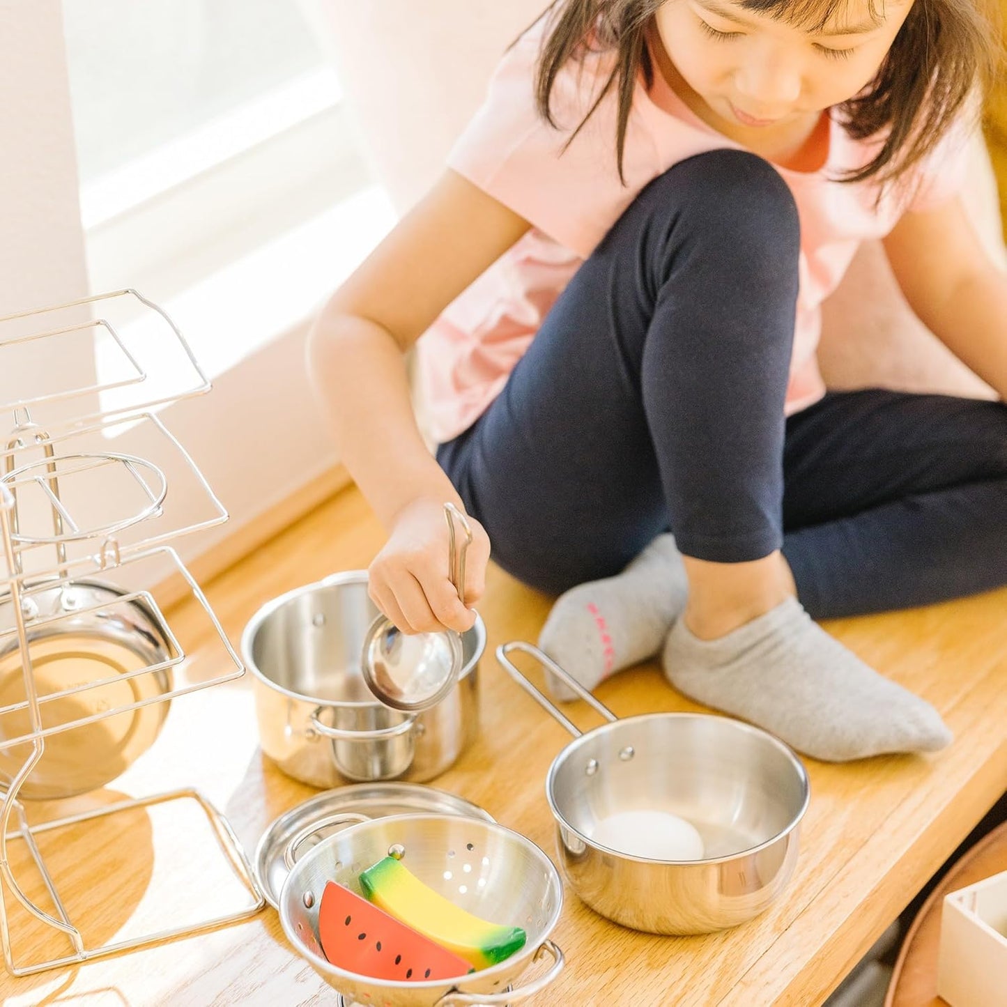 Melissa & Doug Melissa Doug Stainless Steel Pots and Pans Pretend Play Kitchen Set for 8