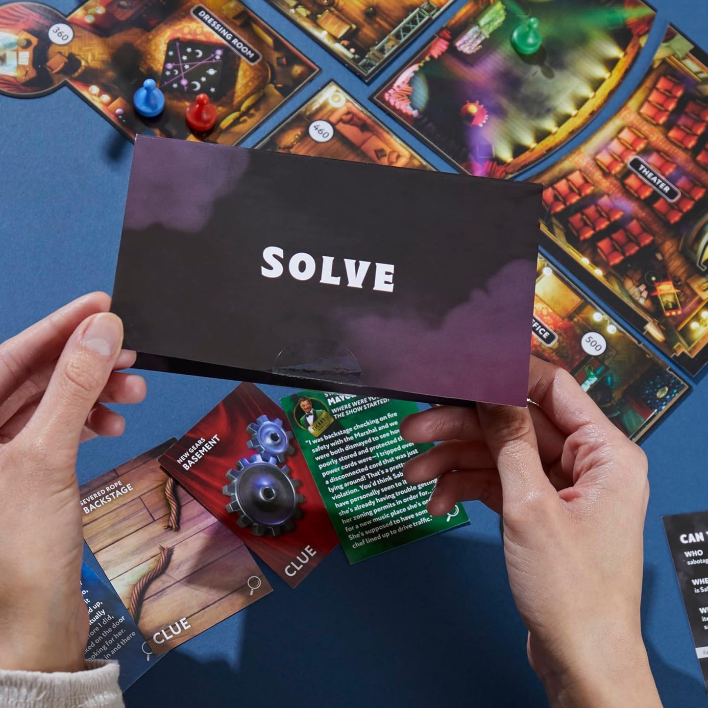 Hasbro Gaming Clue Escape The Illusionist's Club Board Game
