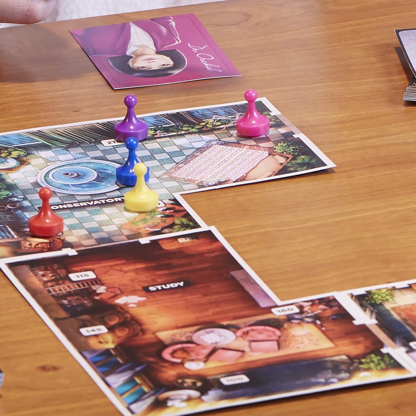 Hasbro Gaming Clue Escape The Midnight Hotel Board Game