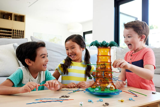 Mattel Games Mattel KerPlunk Game Easy-to-Learn Family Game for 2 to 4 Players Don't Let