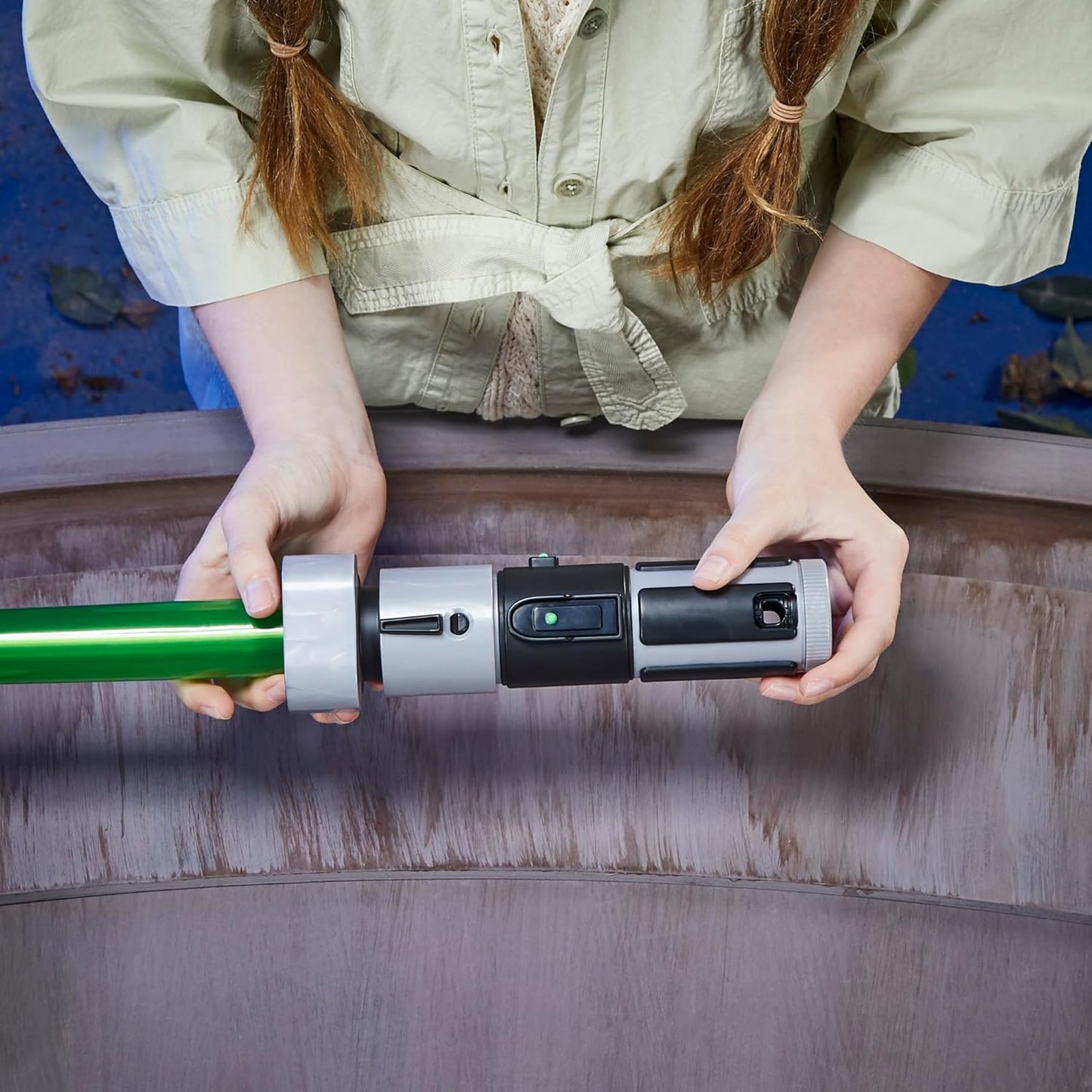 STAR WARS Lightsaber Forge Yoda Green Customizable Electronic Lightsaber for 4 Year Old