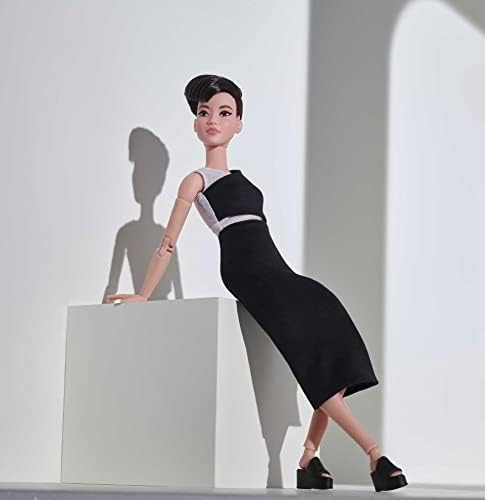 Barbie Signature Looks Doll