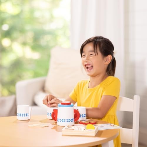 Melissa & Doug Melissa Doug Smoothie Maker Blender Set with Play Food - 22 Pieces