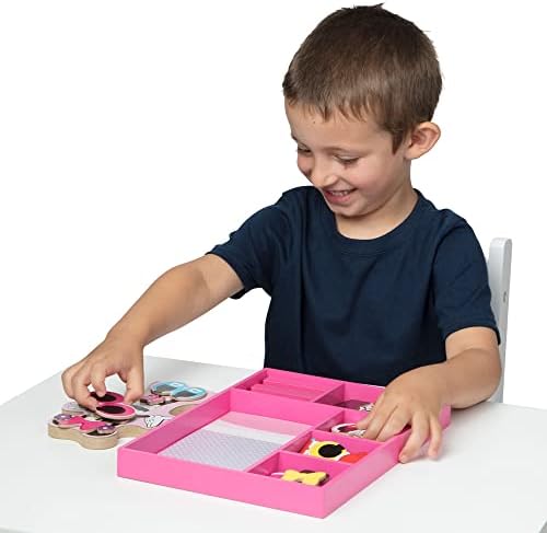 Melissa & Doug Melissa Doug Disney Minnie Mouse Magnetic Dress-Up Wooden Doll 35 pcs