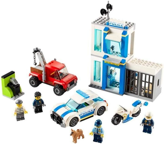 LEGO City 60270 Police Stone Box 301 Pieces