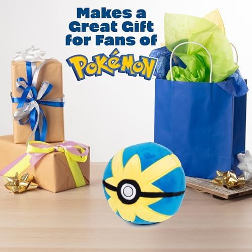 Pokemon 5 Poke Ball Plush