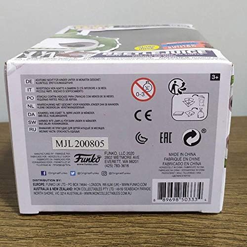 Funko POP Movies 1010 - Beetlejuice Handbook of The Recently Deceased GITD NYCC 2020