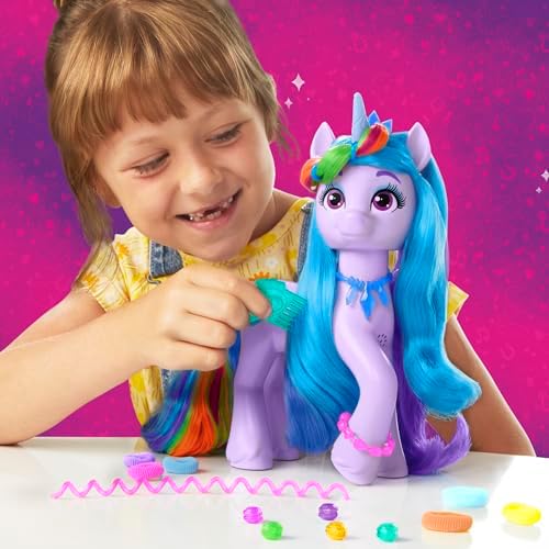 Hasbro My Little Pony Tell Your Tale Rainbow Styles Izzy Moonbow Hair Styling Figure with