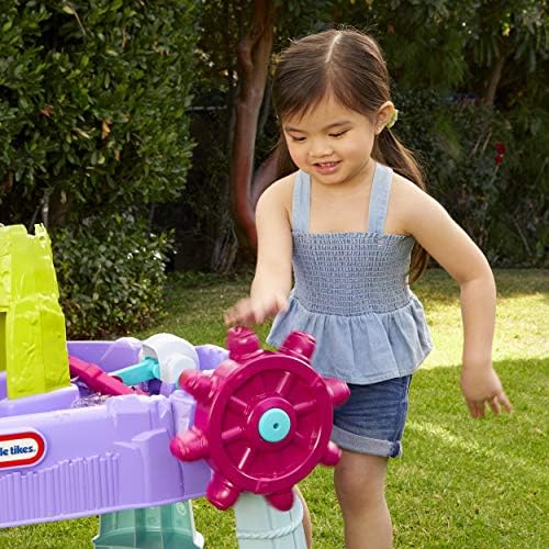 Little Tikes Mermaid Island Wavemaker Water Table 2 years with Five Unique Play Stations