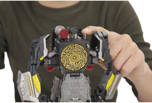 Transformers Generations Fall of Cybertron Series 1 Soundblaster Figure