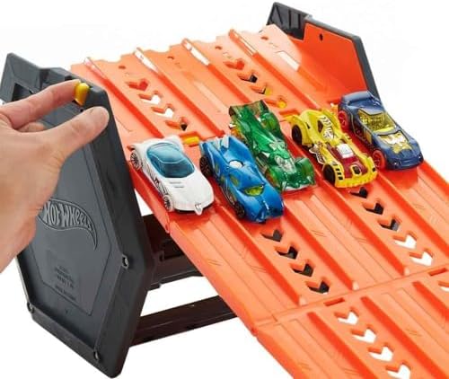 Hot Wheels Roll Out Raceway Track Set