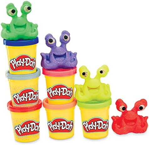 Play-Doh 0 Rocket Set with Moon Vehicle 8 Space and 10 Multi-Coloured