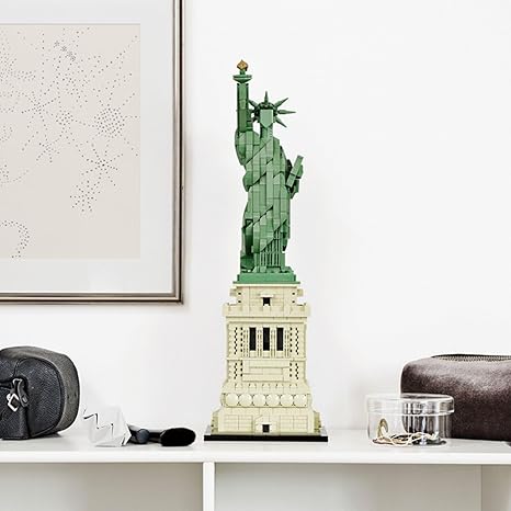 LEGO Architecture Statue of Liberty 21042 Model Building Set