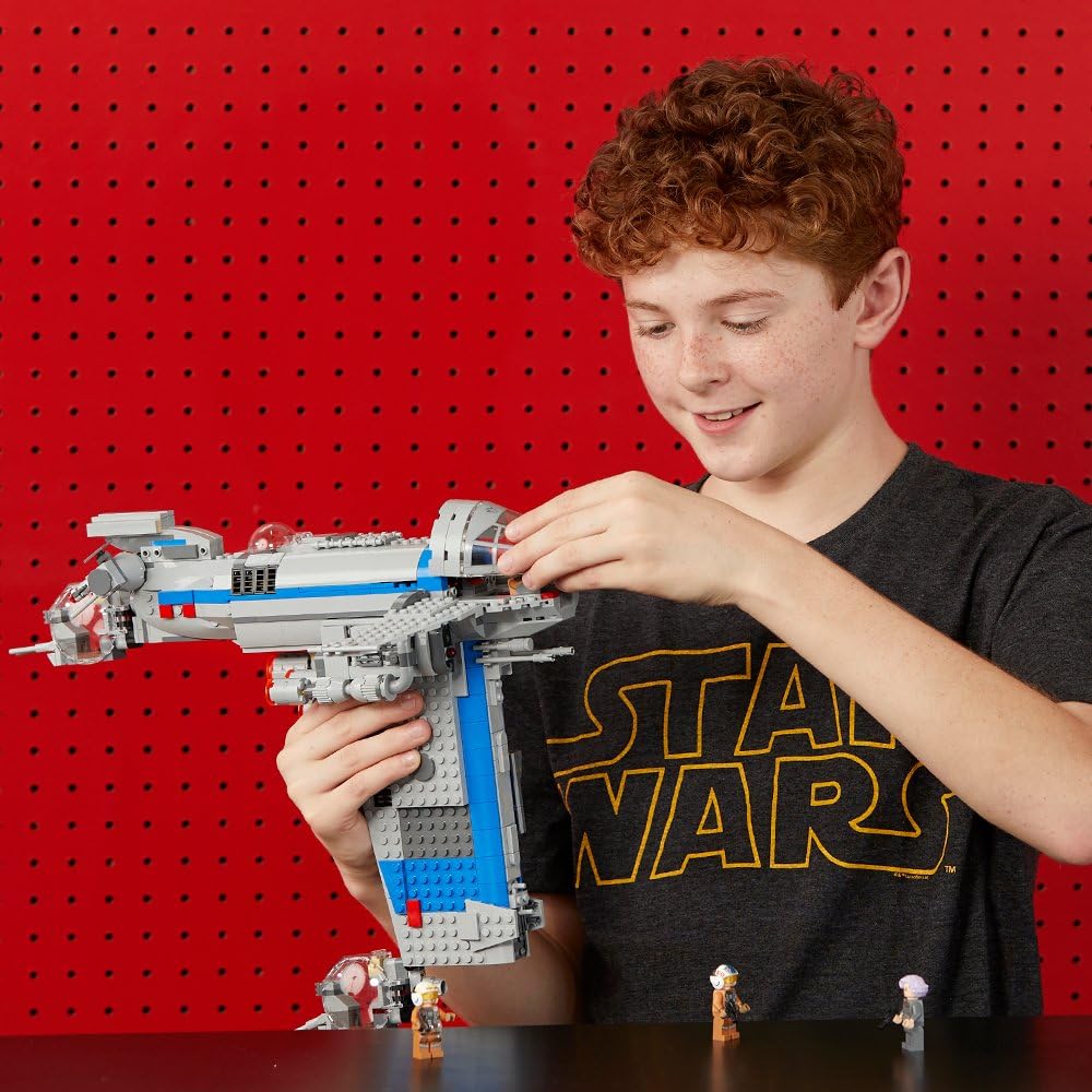 LEGO Star Wars Episode VIII Resistance Bomber Building Kit