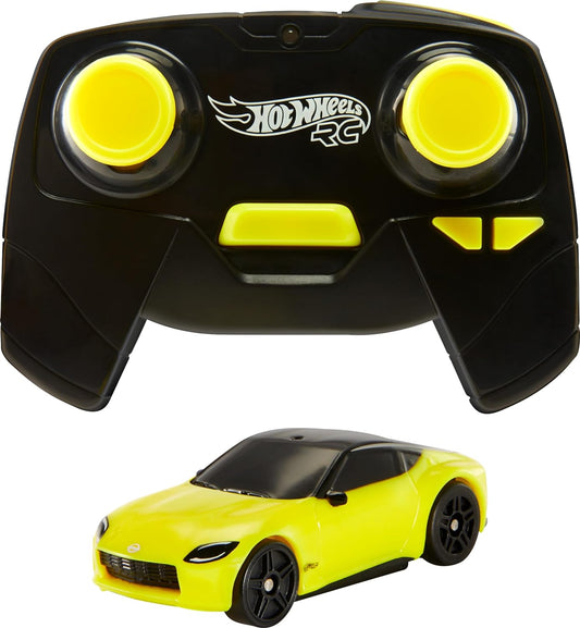 Hot Wheels RC Toy Car Remote-Control Nissan Z in 164 Scale with Controller USB Cable