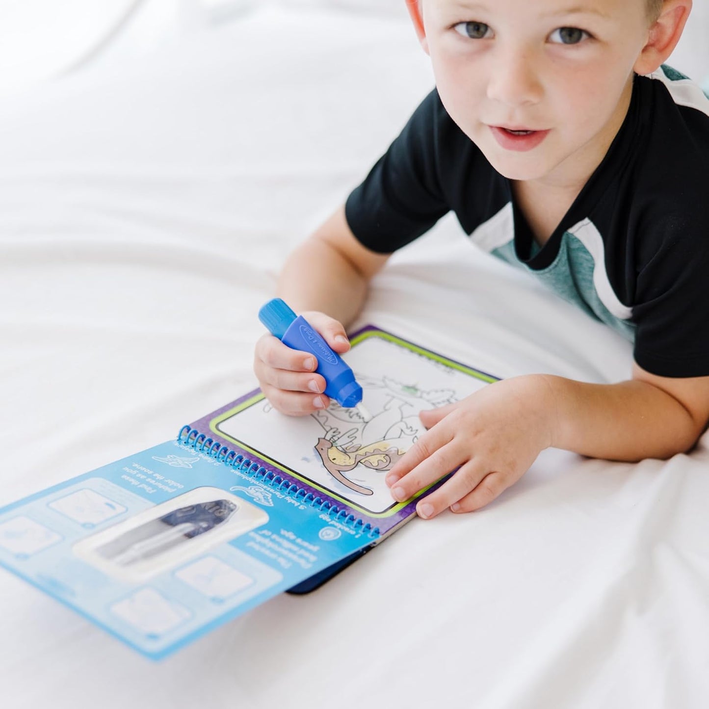 Melissa & Doug Melissa Doug On The Go Water Wow Reusable Water-Reveal Activity Pad -