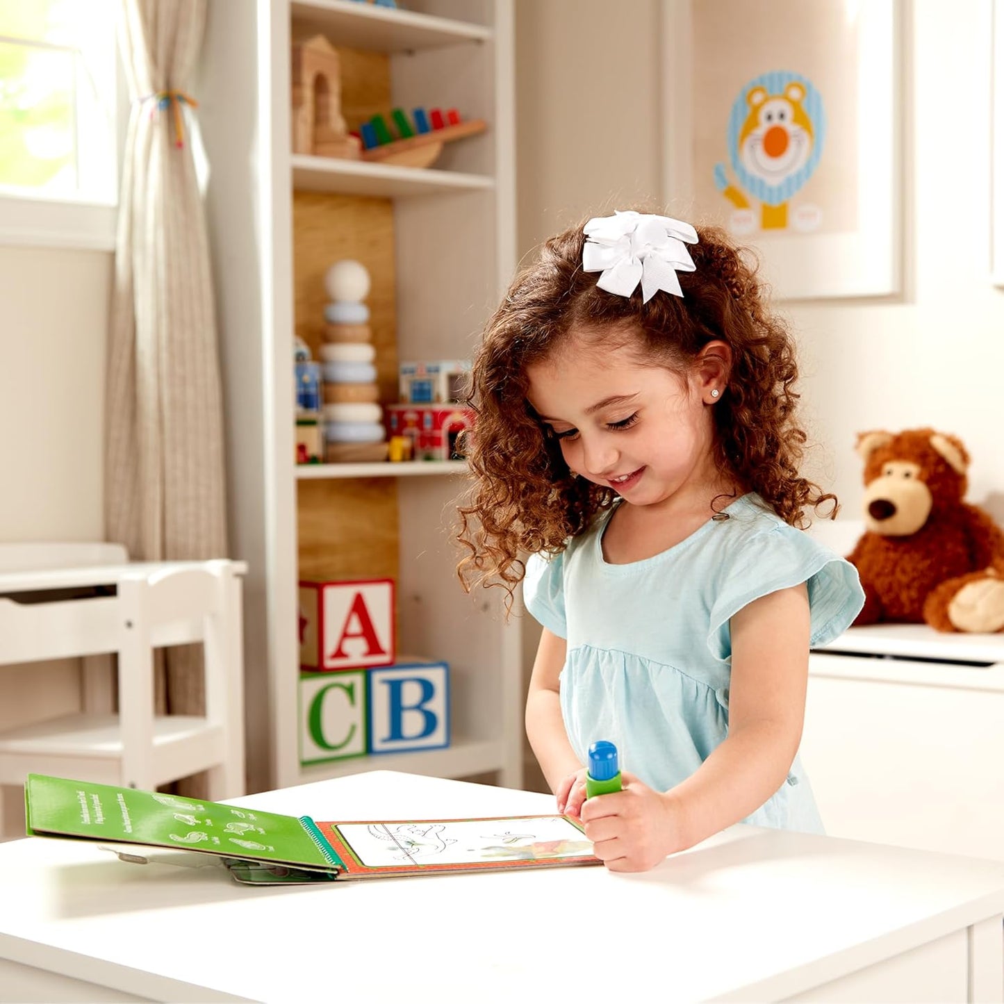 Melissa & Doug Melissa Doug On the Go Water Wow Reusable Color with Water Activity Pad