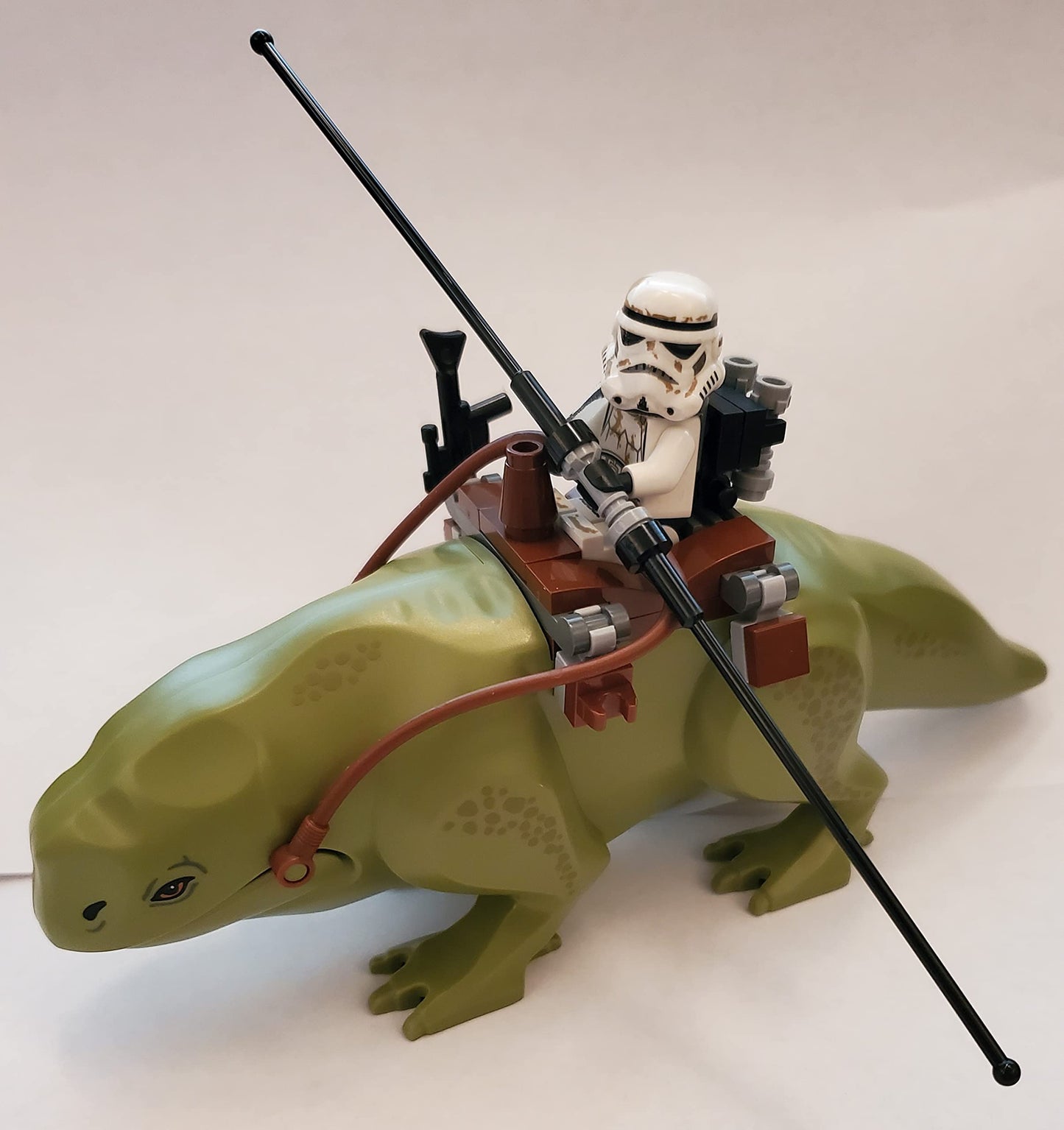 Dewback and Sandtrooper from Star Wars Theme Set Action Figure