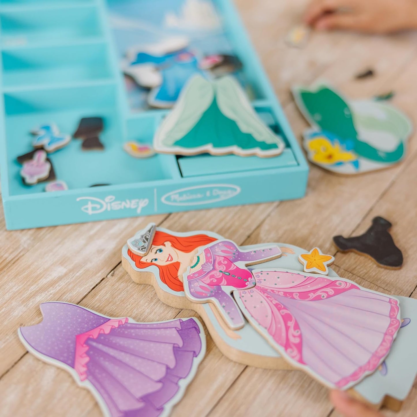 Melissa & Doug Melissa Doug Disney Ariel Magnetic Dress-Up Wooden Doll 30 pcs