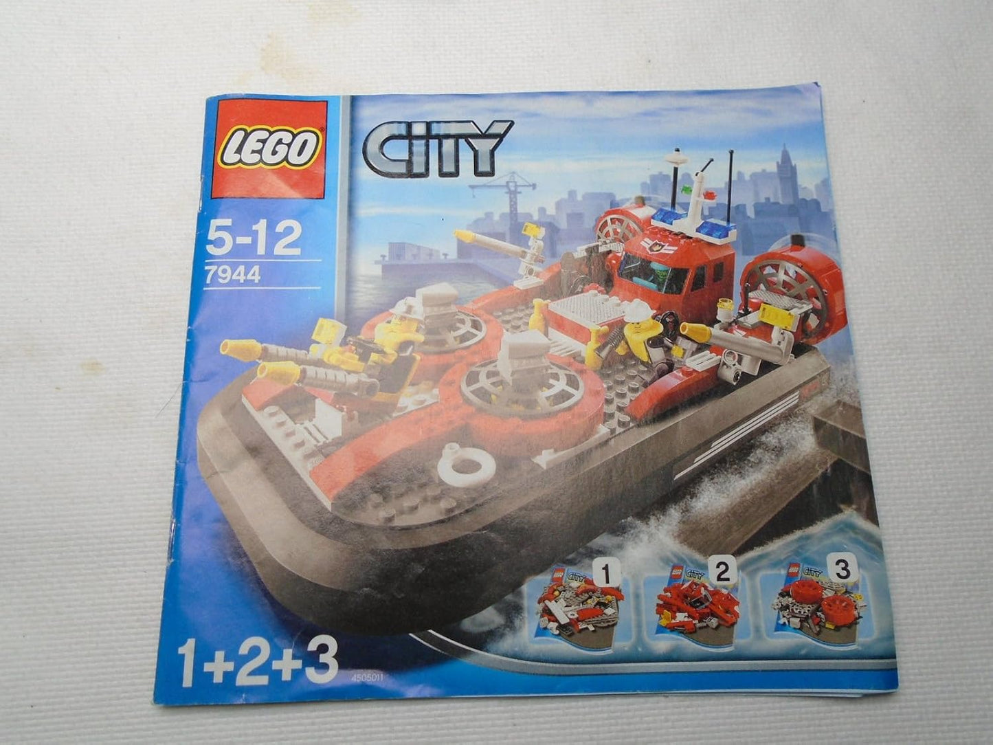 LEGO City 7944 Fire Hovercraft by LEGO