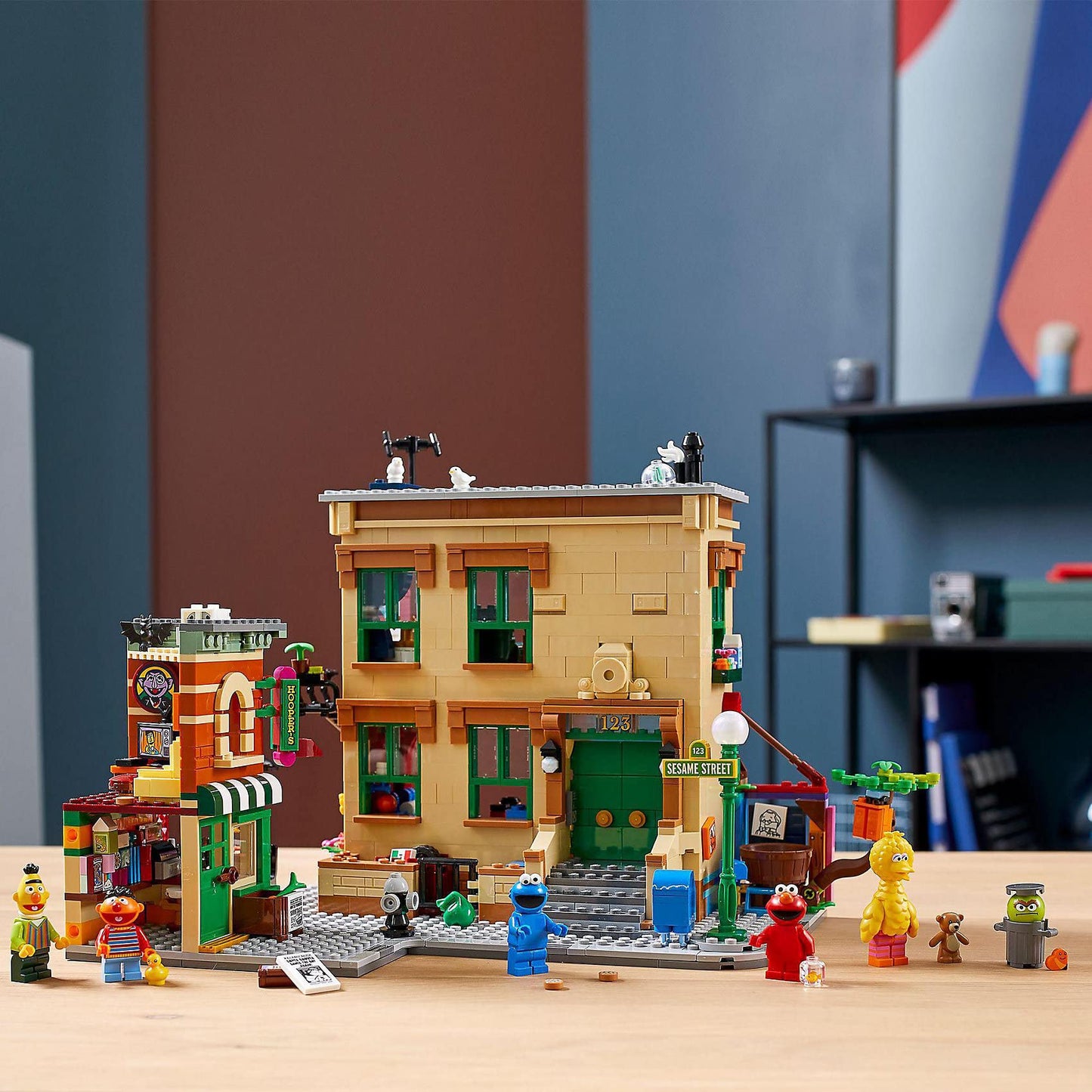 LEGO Ideas Sesame Street Building Kit