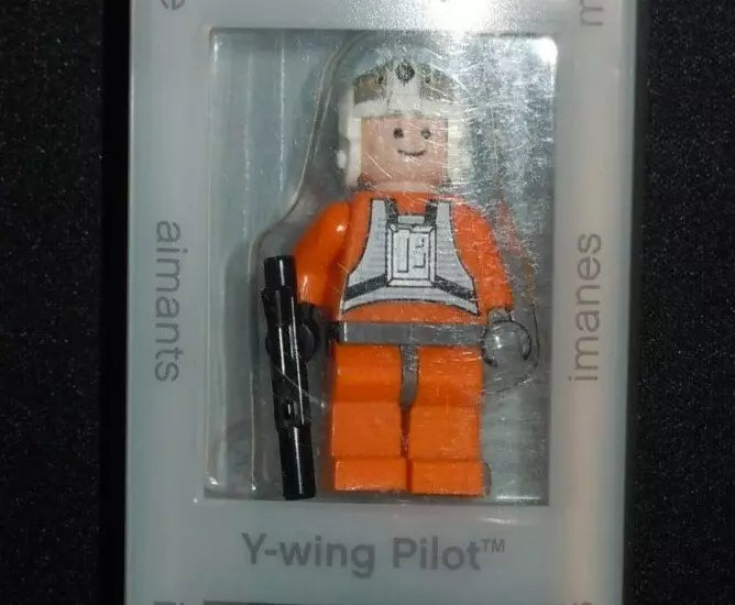 LEGO Star Wars 851939 Magnets Stormtrooper Y-Wing Pilot AT-ST Driver