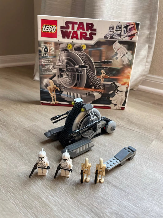 LEGO Star Wars Tank Droid 7748 Toy