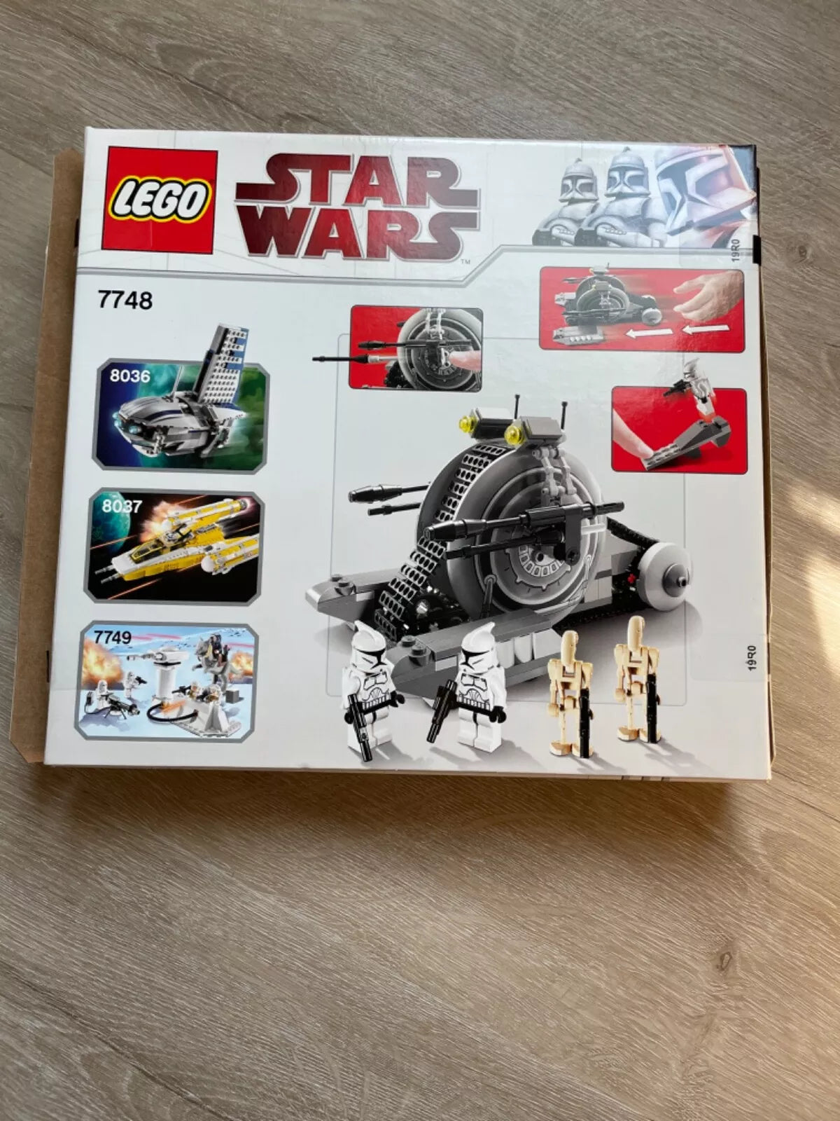 LEGO Star Wars Tank Droid 7748 Toy