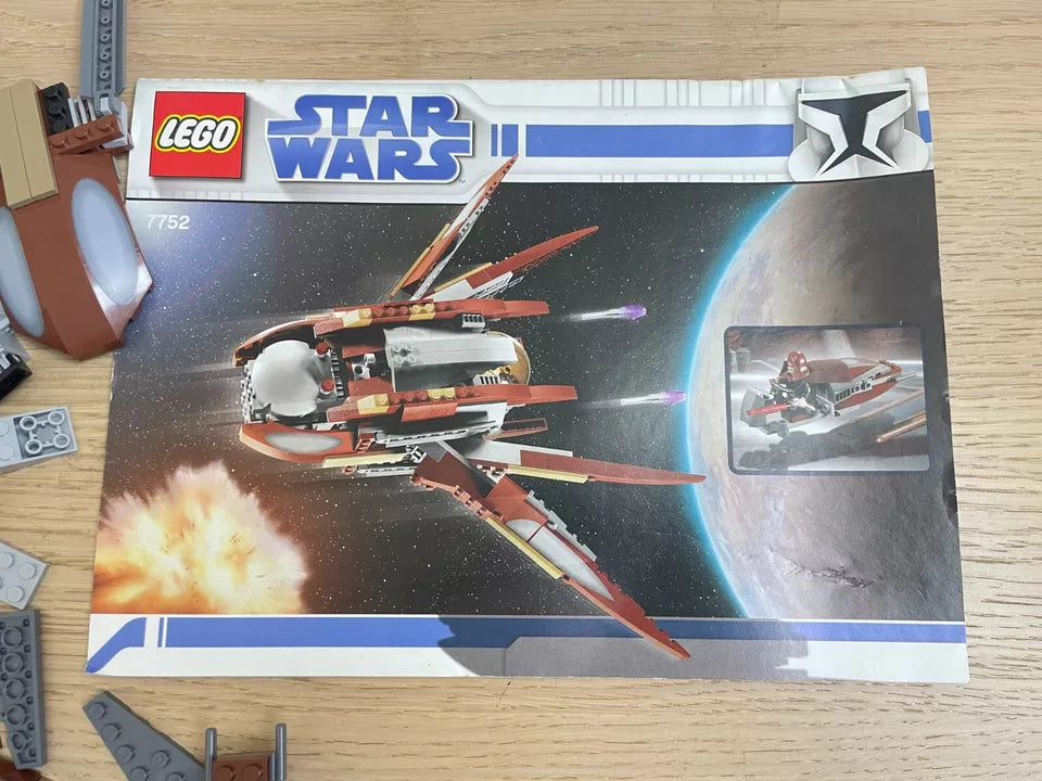 LEGO 7752 Star Wars Count Dooku's Solar Sailer