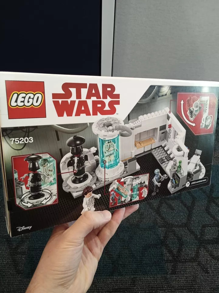 LEGO Star Wars Healing Chamber on Hoth (75203), Star Wars Toy